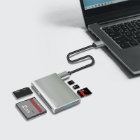 USB 3.2 Gen1, 5-in-1 kaartlezer (SD-, microSD-, MS-, CF en M2), aluminium, zilver